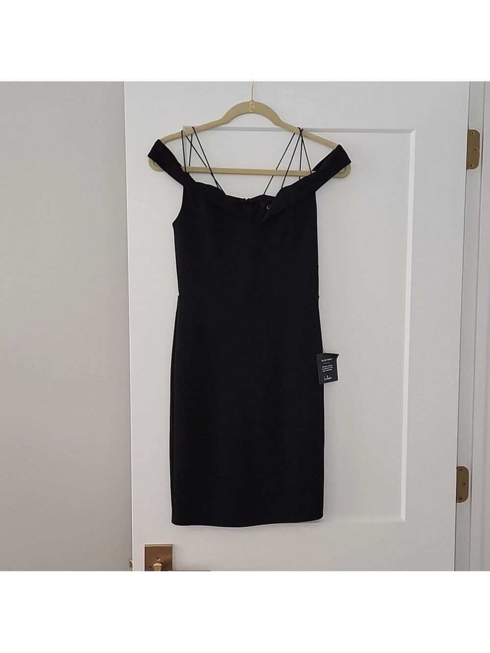Lulu's Classic Black Midi Dress